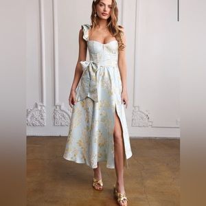 V. Chapman - The Vera Dress in Ballad Blue Baroque Floral - Size 6 (NWT)